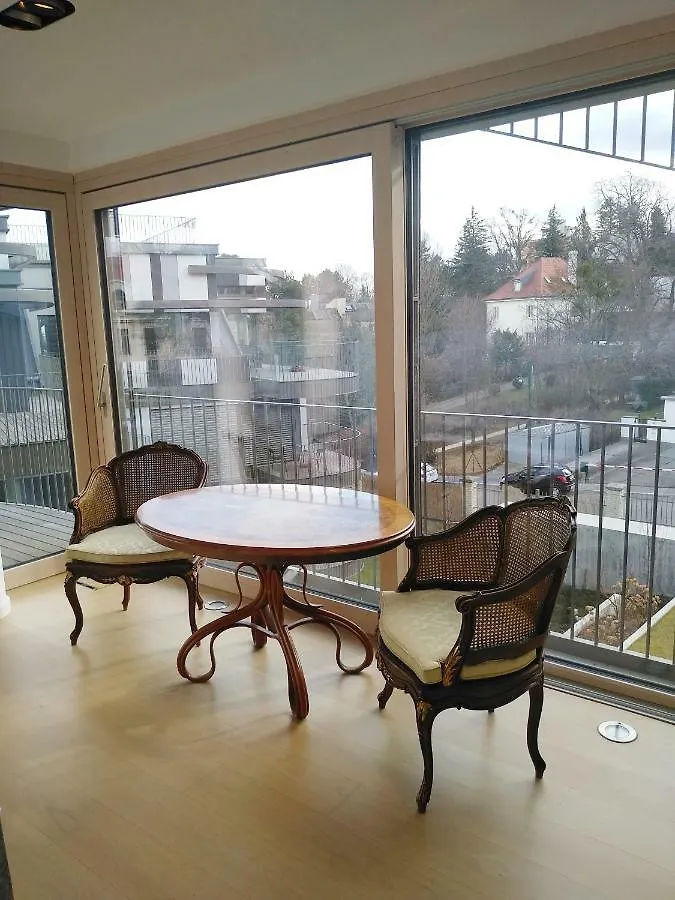 Apartment Vienna Garden Residence